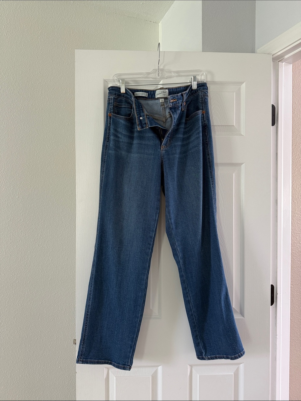 Universal Thread Women's Dark Blue Bootcut Jeans